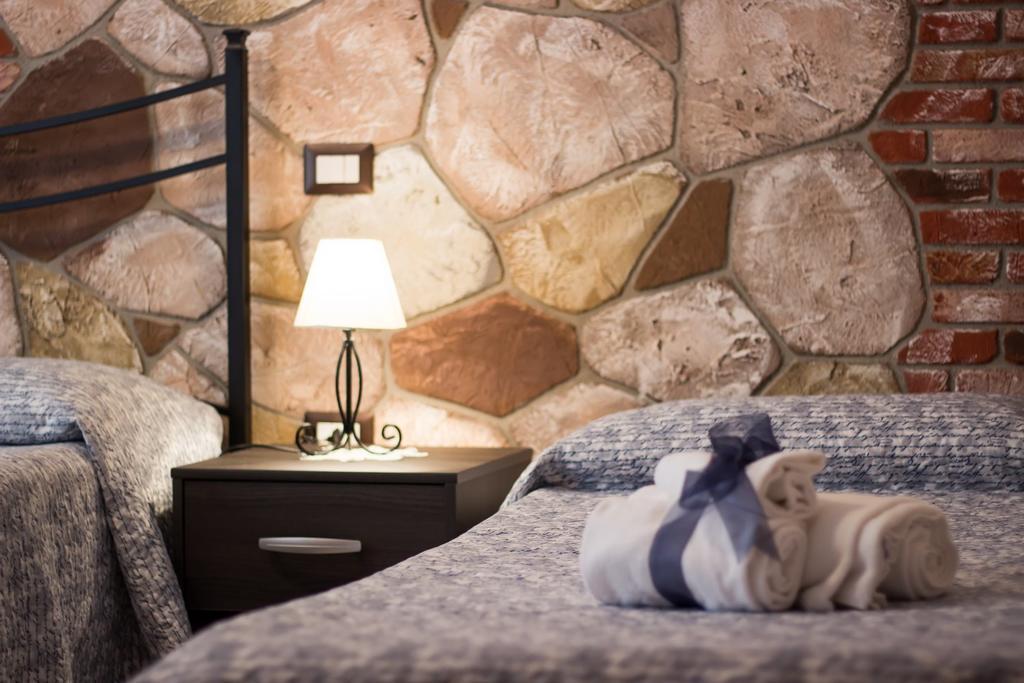 אלגהרו Rocca Pinta Guest House מראה חיצוני תמונה